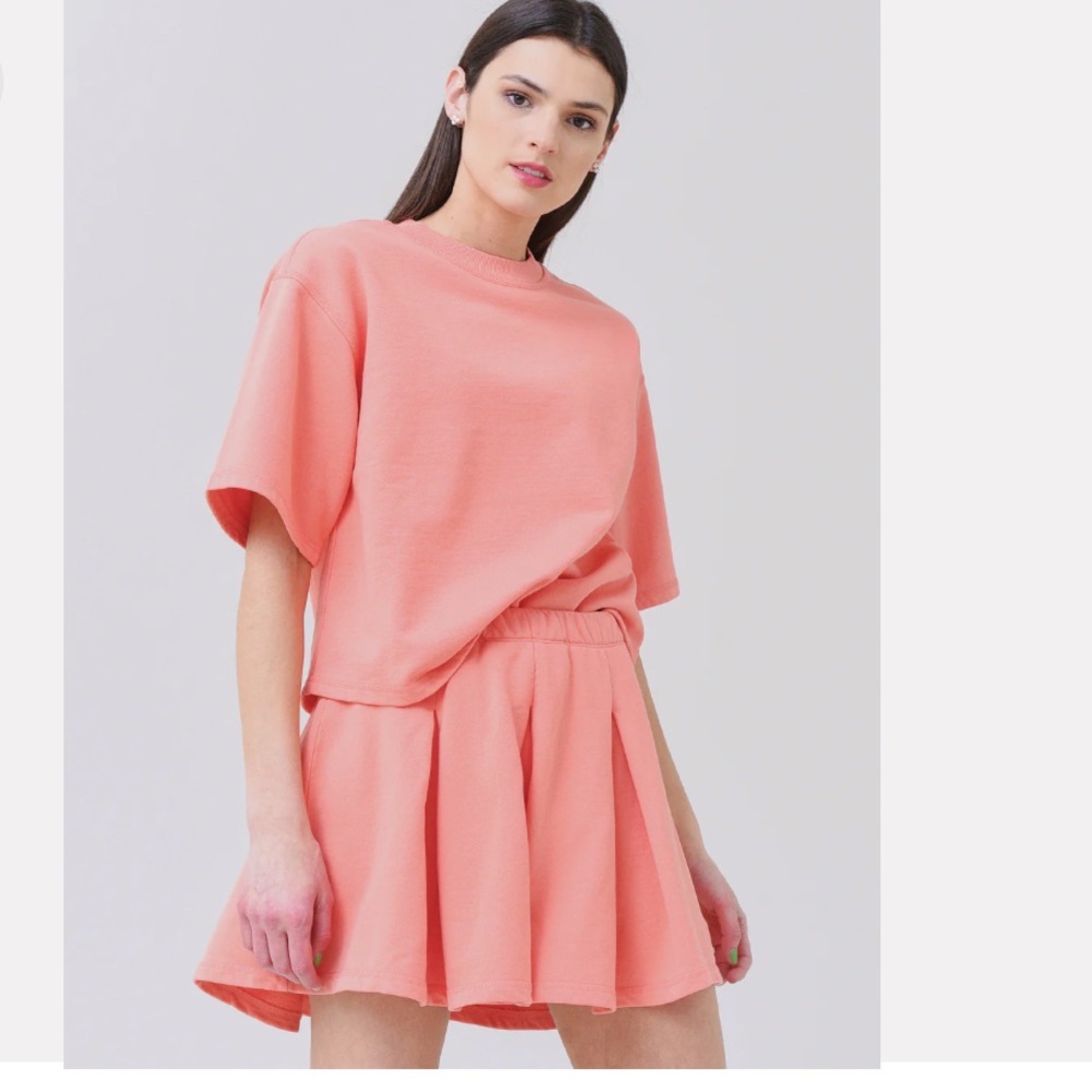 NWT, MONROW, Womens, Sweatshirt Tee in “Faded Coral”